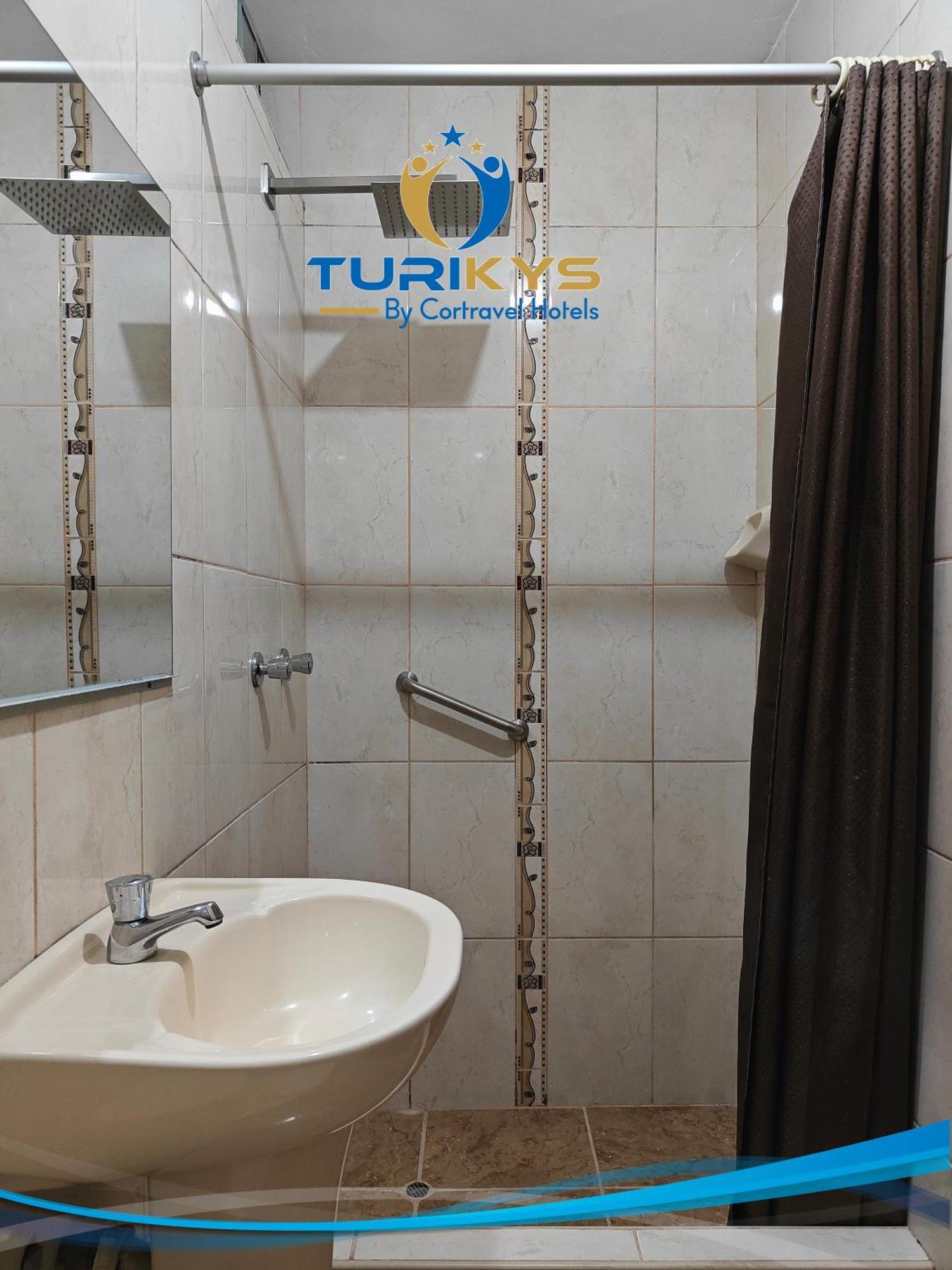 Hotel Turikys Чурин Стая снимка