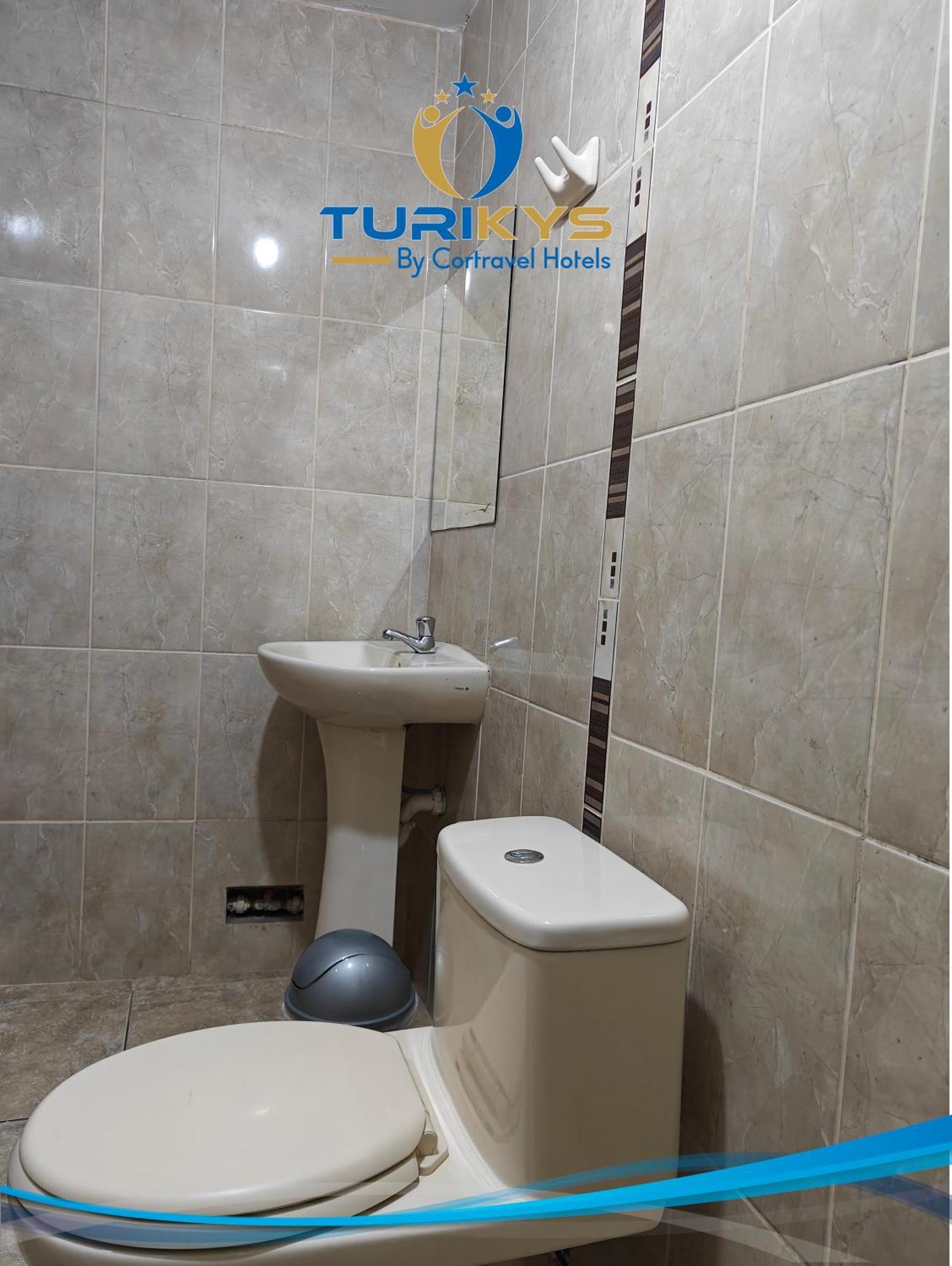 Hotel Turikys Чурин Стая снимка