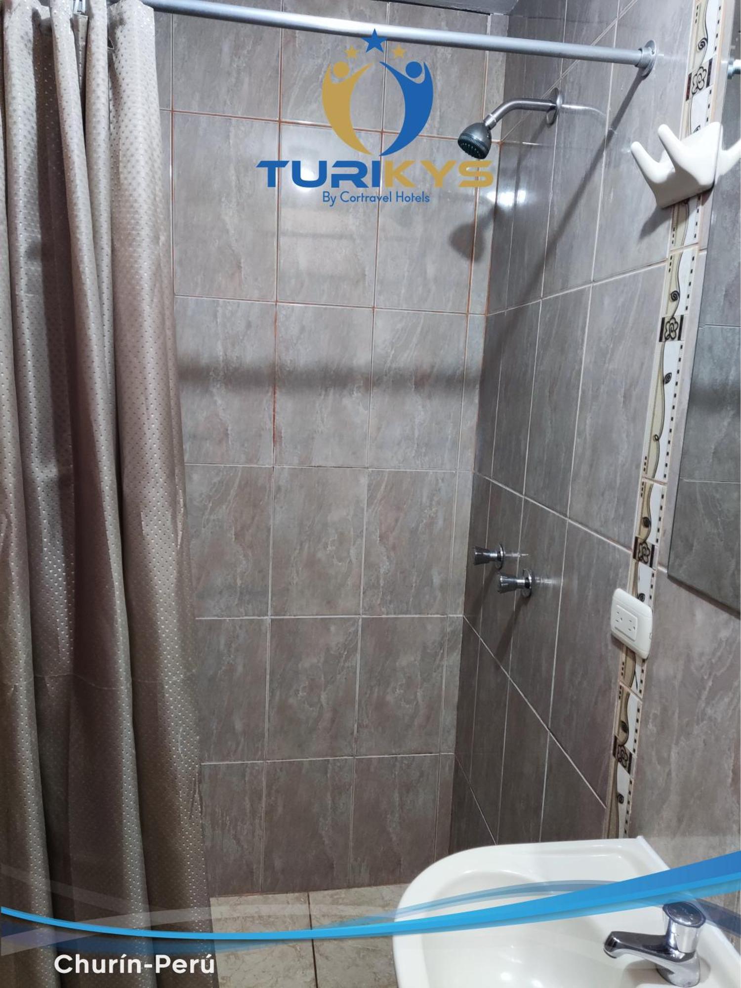 Hotel Turikys Чурин Стая снимка