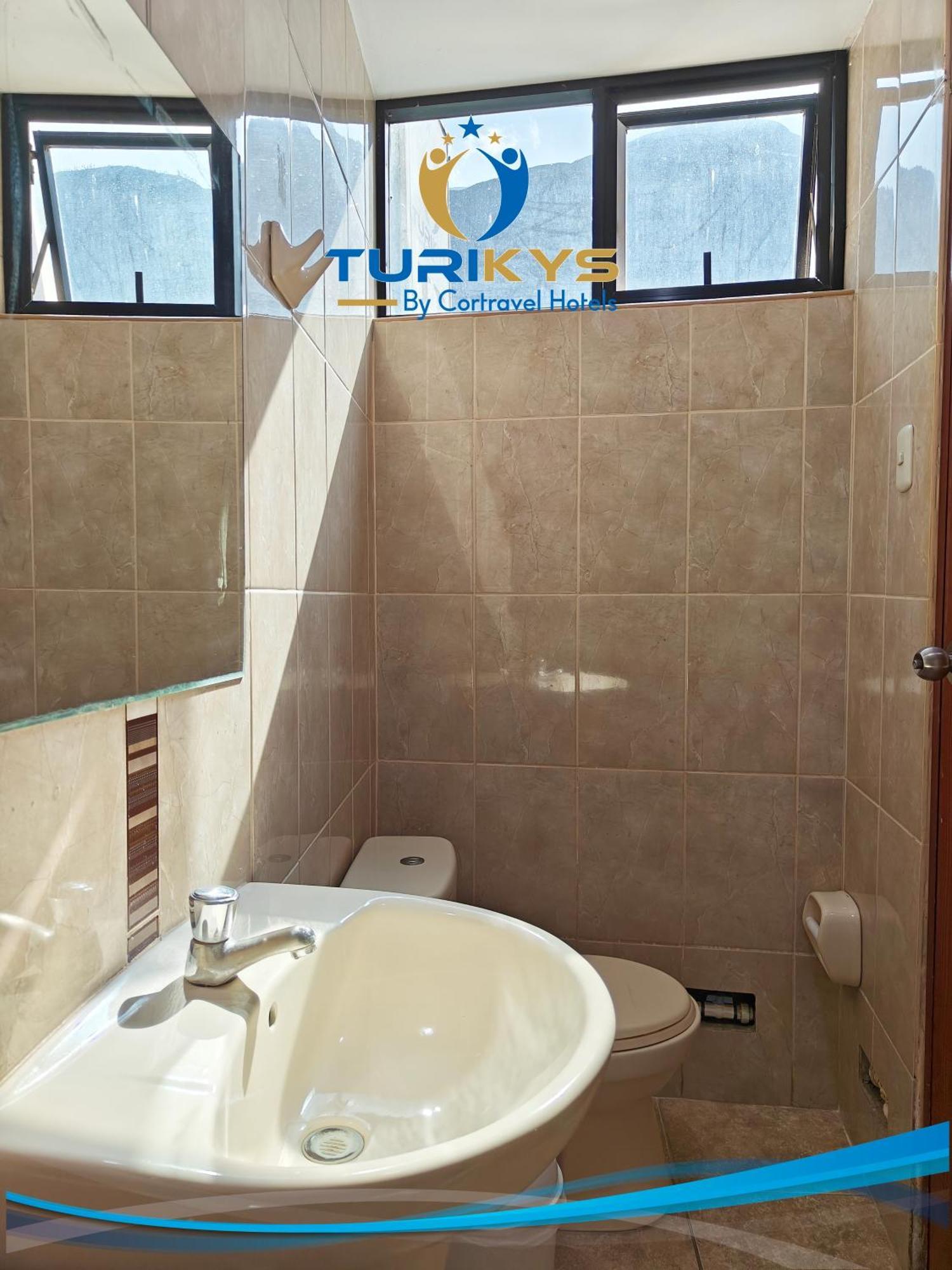 Hotel Turikys Чурин Стая снимка